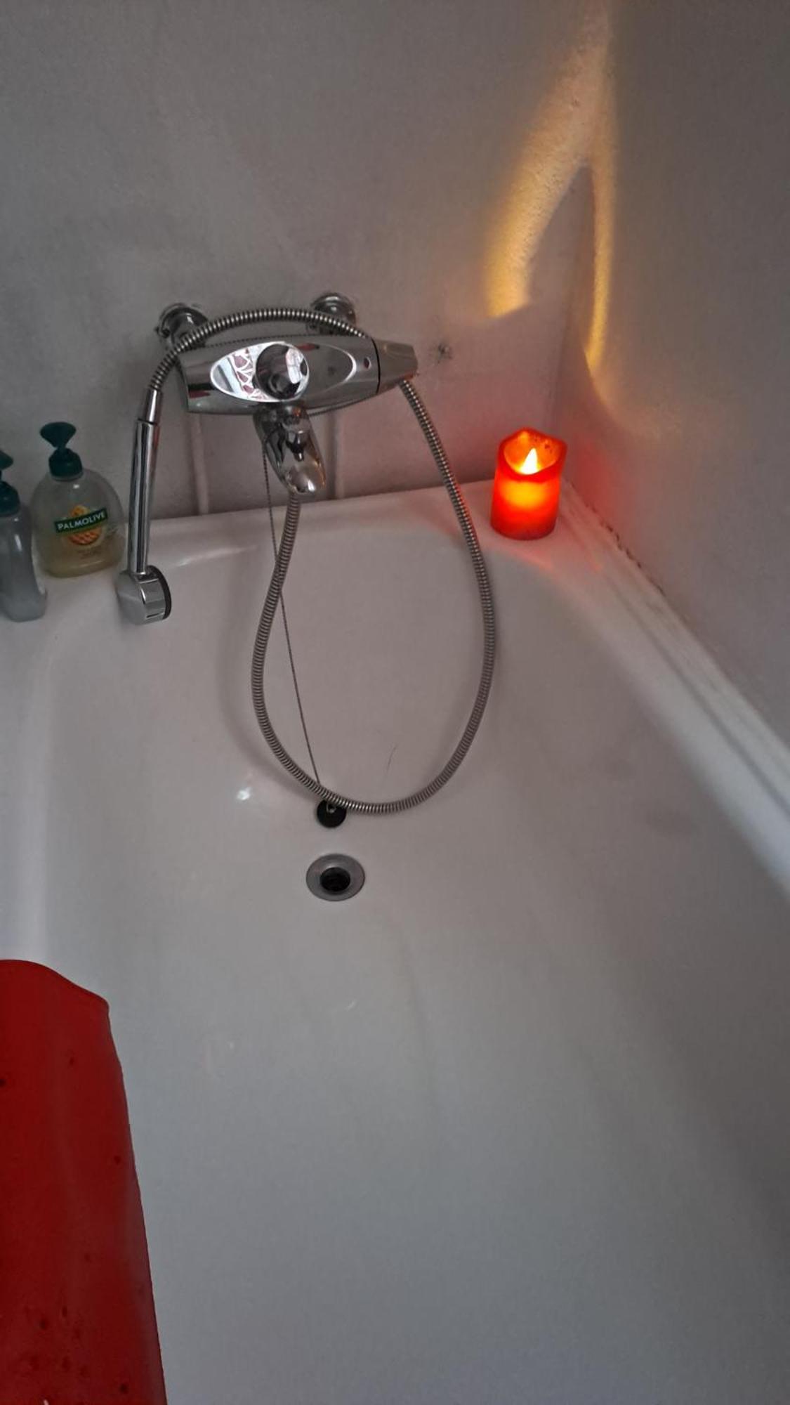 Kule Gule Huset Lägenhet Svolvær Exteriör bild