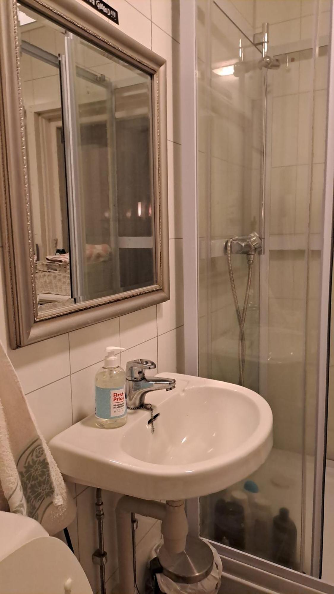 Kule Gule Huset Lägenhet Svolvær Exteriör bild
